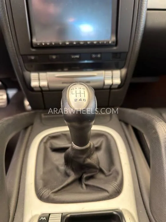 Porsche Cayenne 2006 for Sale in Dubai Image-16