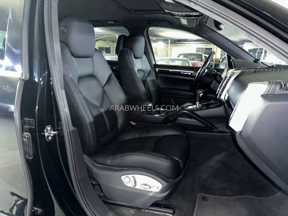 Porsche Cayenne 2012 for Sale in Dubai Image-14