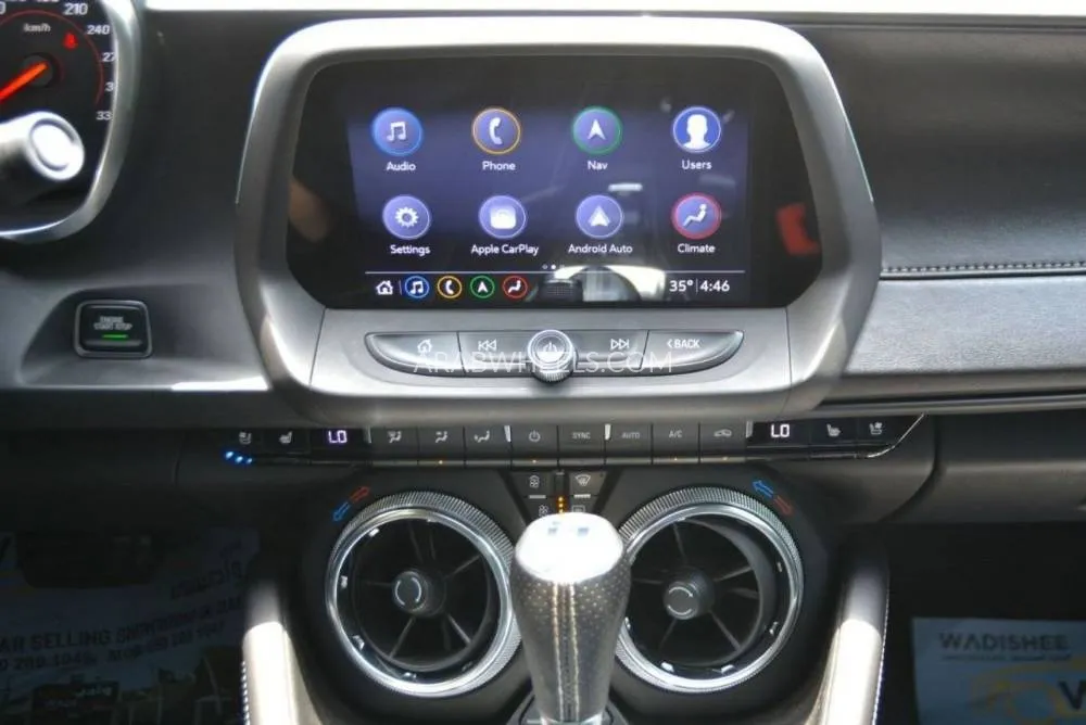 Chevrolet Camaro 2019 for Sale in Sharjah Image-19