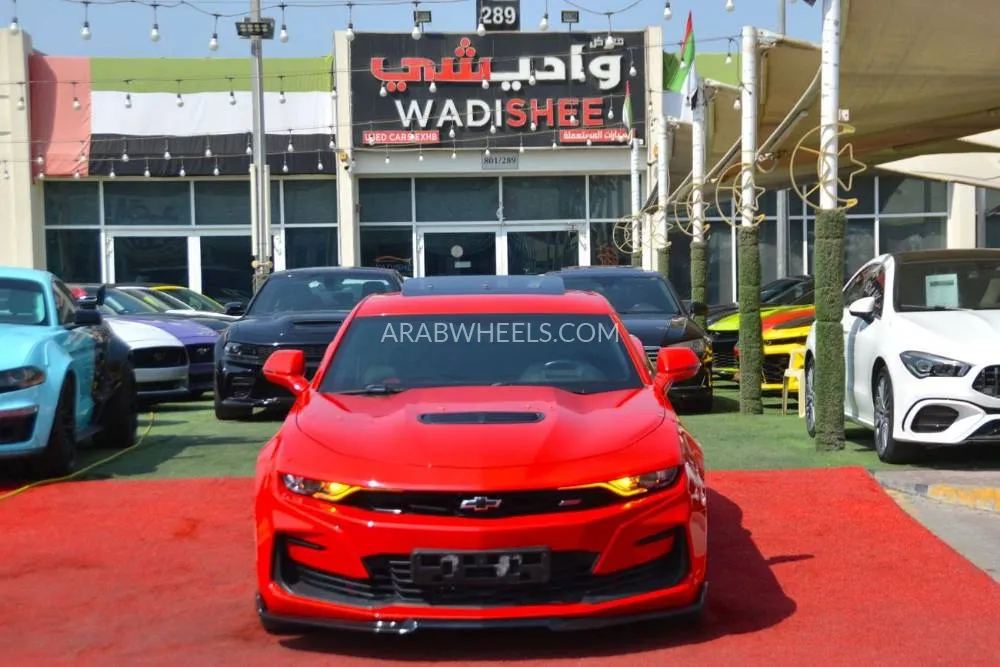 Chevrolet Camaro 2021 for Sale in Sharjah Image-2