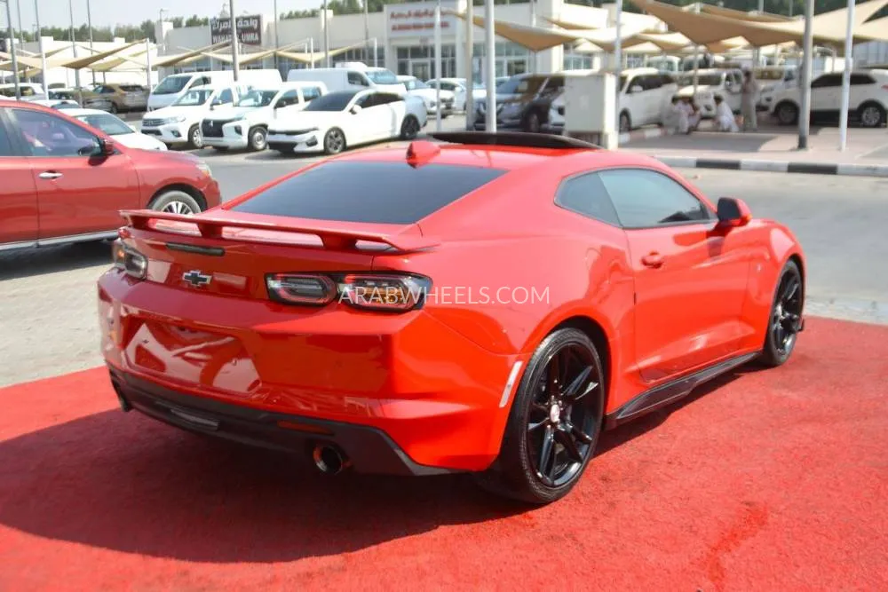 Chevrolet Camaro 2021 for Sale in Sharjah Image-6