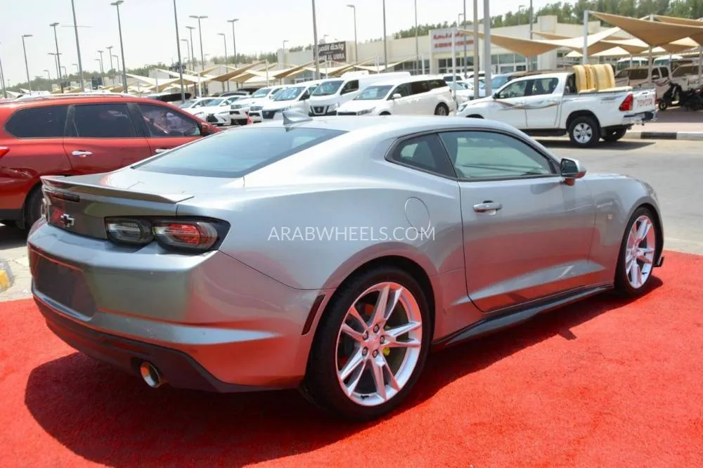 Chevrolet Camaro 2023 for Sale in Sharjah Image-10