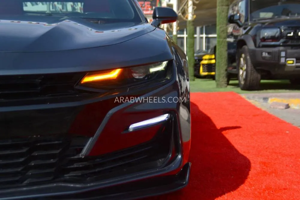 شيفروليه كامارو 2020 for Sale in الشارقة Image-9
