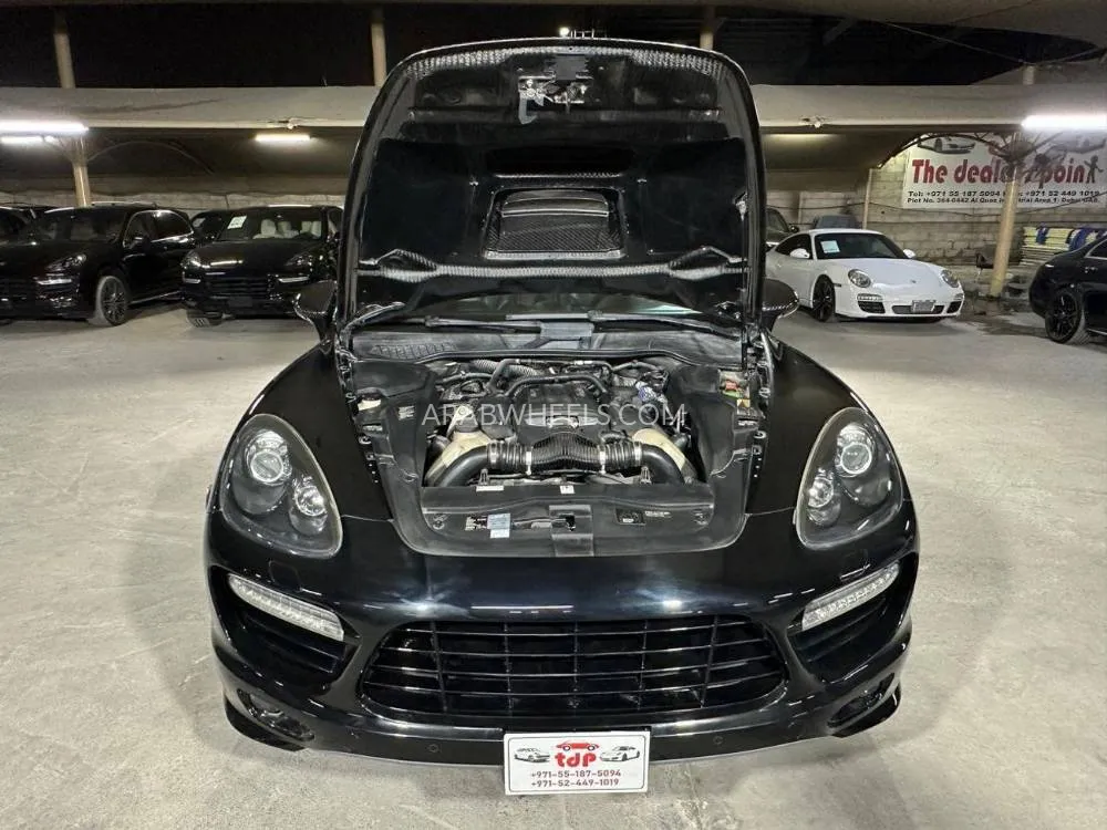 Porsche Cayenne 2012 for Sale in Dubai Image-9