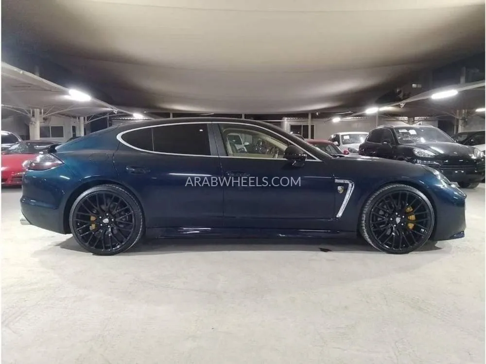 Porsche Panamera 2010 for Sale in Dubai Image-7
