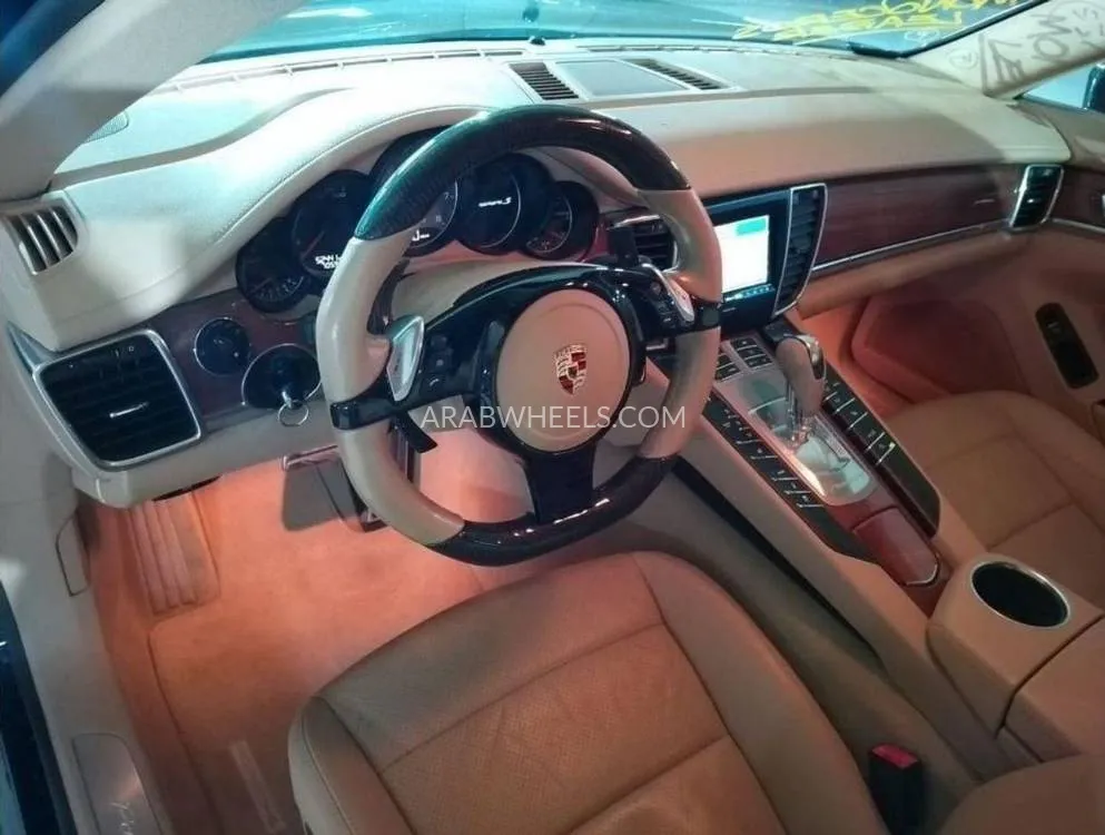 Porsche Panamera 2010 for Sale in Dubai Image-14
