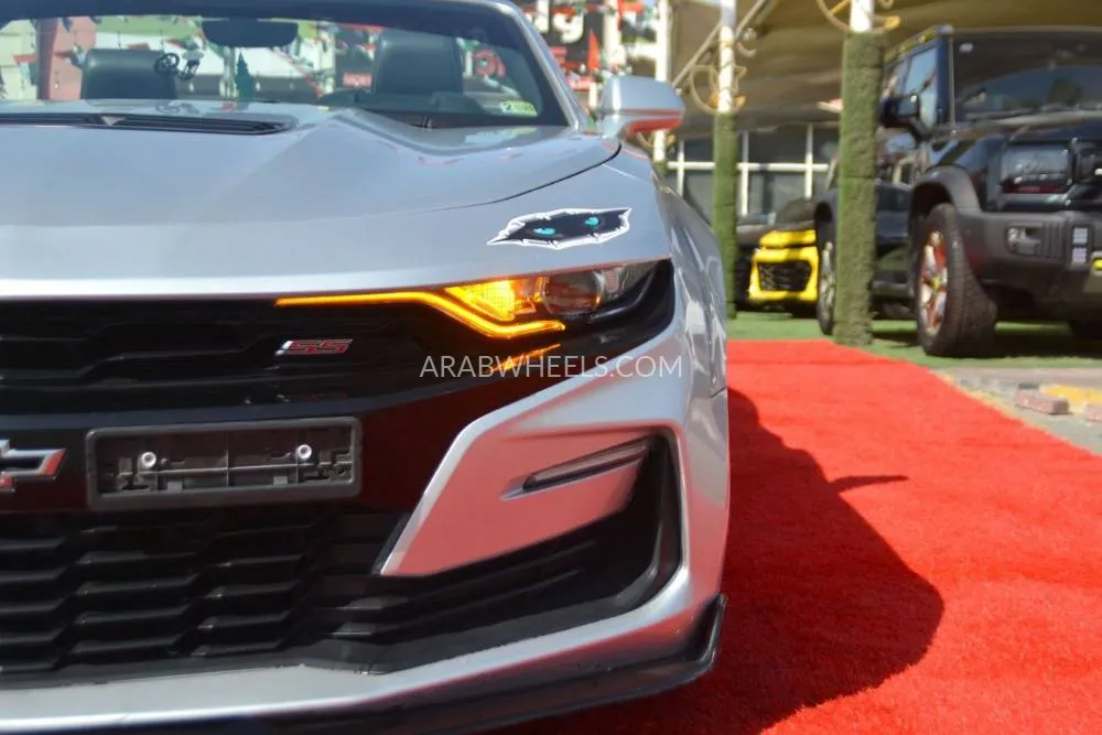 Chevrolet Camaro 2019 for Sale in Sharjah Image-8