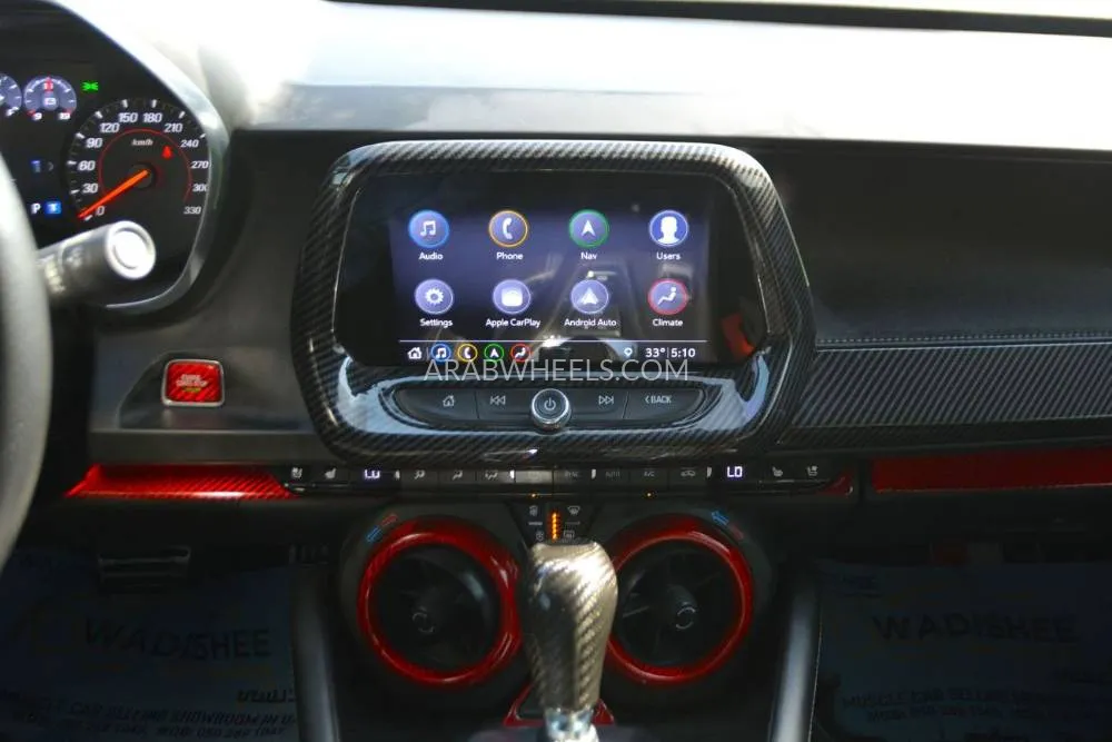 Chevrolet Camaro 2019 for Sale in Sharjah Image-14