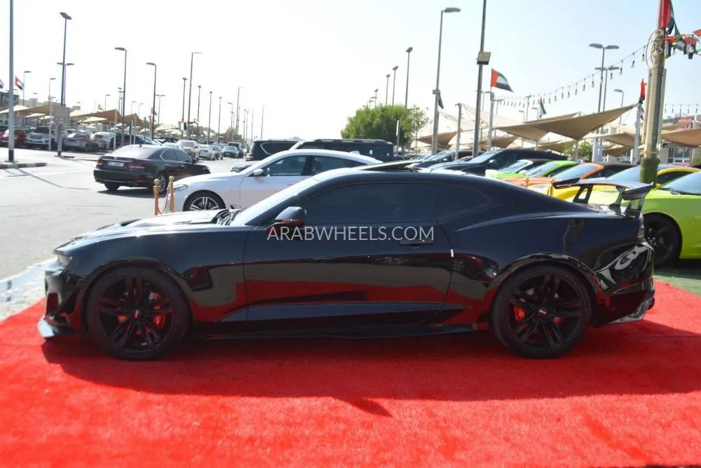 Chevrolet Camaro 2019 for Sale in Sharjah Image-22