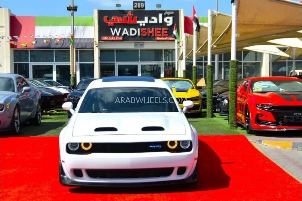 Dodge Challenger 2020 for Sale in Sharjah Image-2