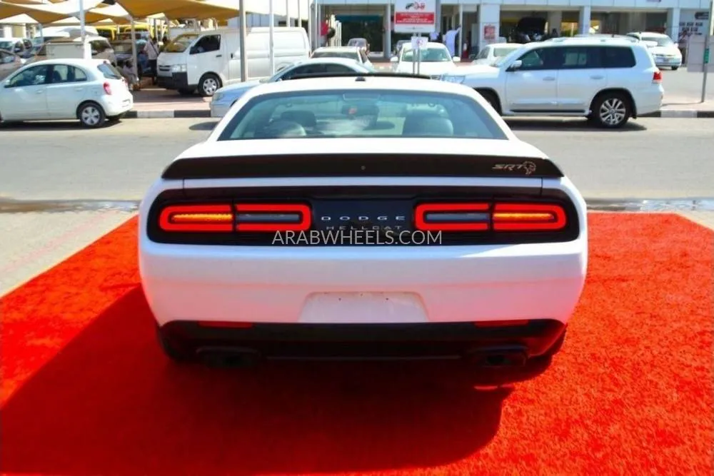 Dodge Challenger 2020 for Sale in Sharjah Image-7