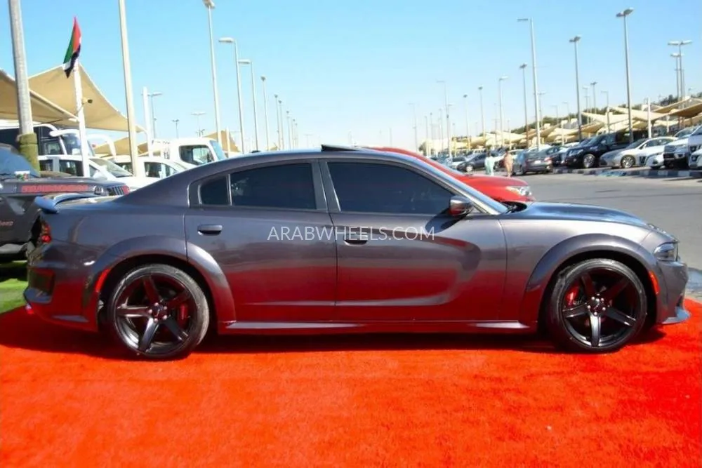 Dodge Charger 2021 for Sale in Sharjah Image-8