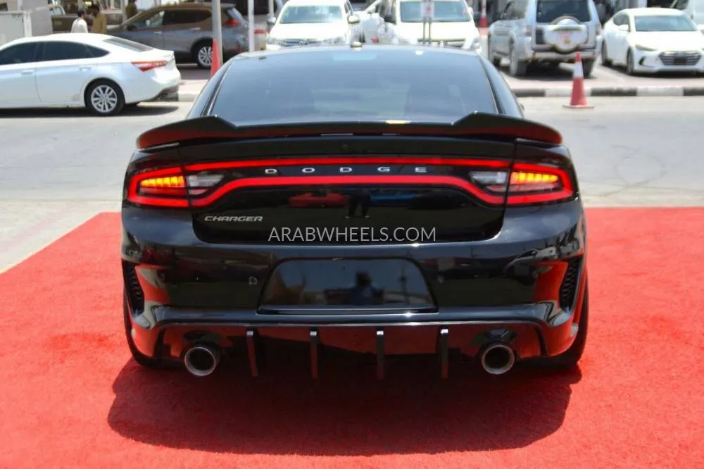 Dodge Charger 2022 for Sale in Sharjah Image-6