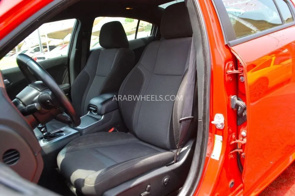 Dodge Charger 2022 for Sale in Sharjah Image-12