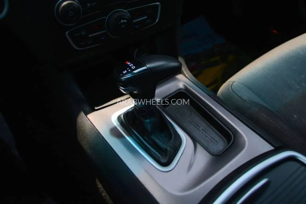 Dodge Charger 2022 for Sale in Sharjah Image-15