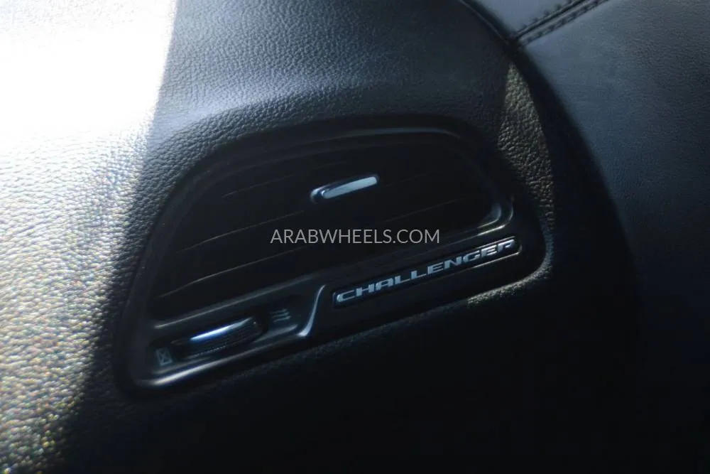 دودج تشارجر 2019 for Sale in الشارقة Image-10