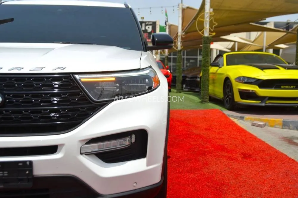 Ford Explorer 2020 for Sale in Sharjah Image-10
