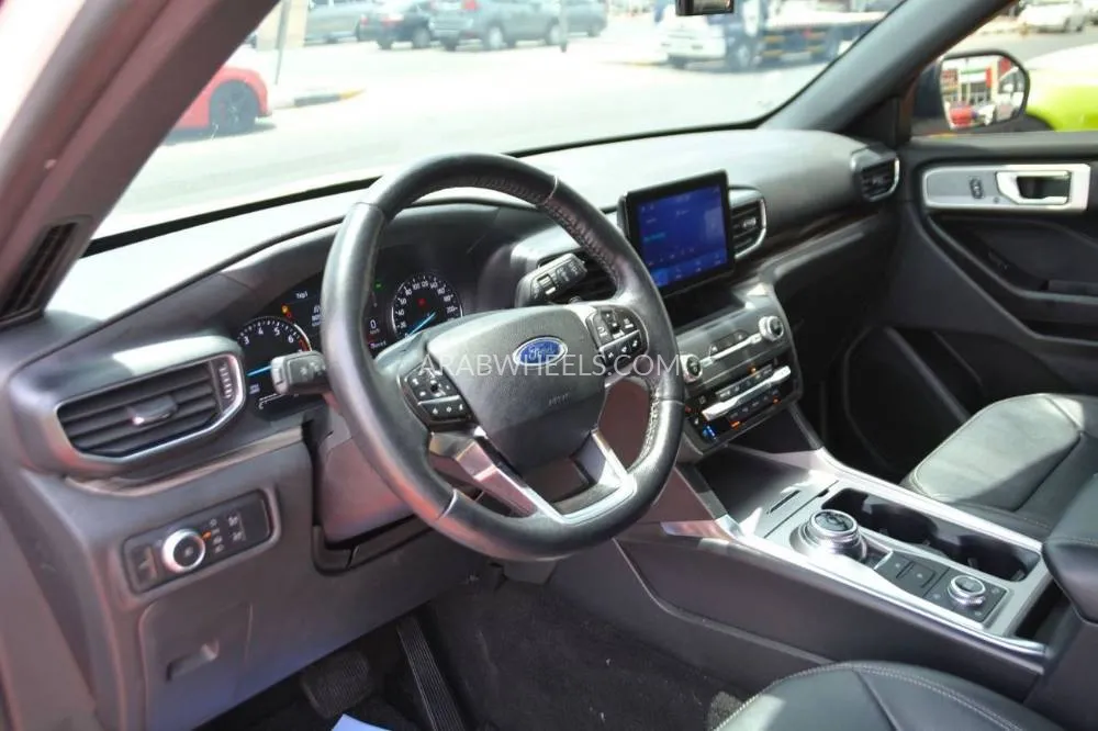 Ford Explorer 2020 for Sale in Sharjah Image-13