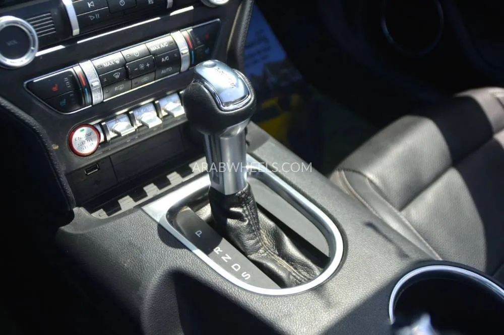 Ford Mustang 2023 for Sale in Sharjah Image-16