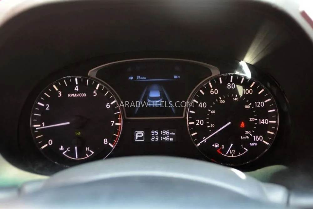 Nissan Pathfinder 2017 for Sale in Sharjah Image-12