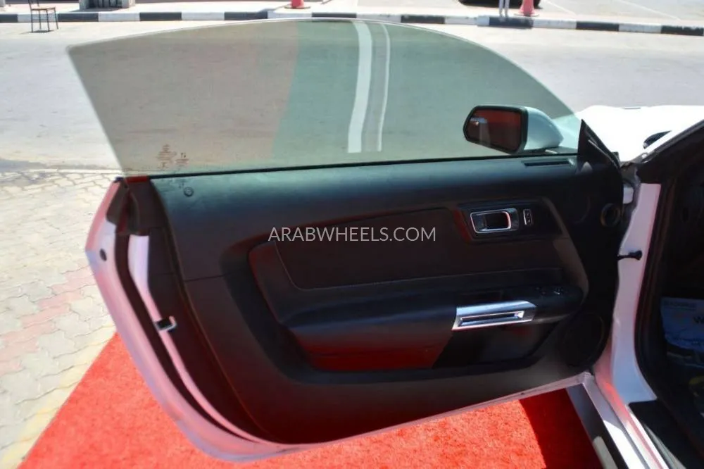 Ford Mustang 2023 for Sale in Sharjah Image-16