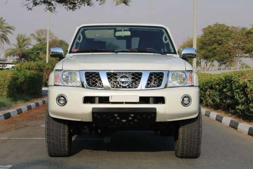 نيسان باترول 2023 for Sale in دبي Image-12