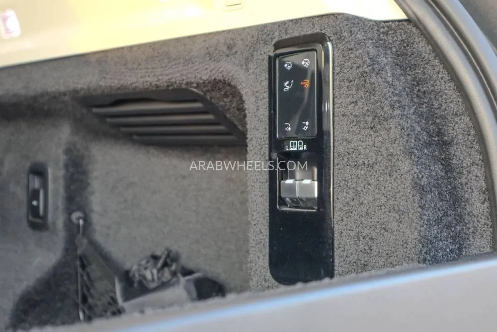 لاند روفر رينج روفر 2022 for Sale in دبي Image-15