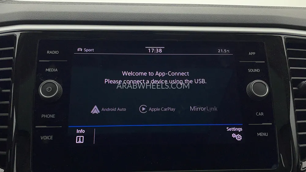 Volkswagen Teramont 2023 for Sale in Dubai Image-35