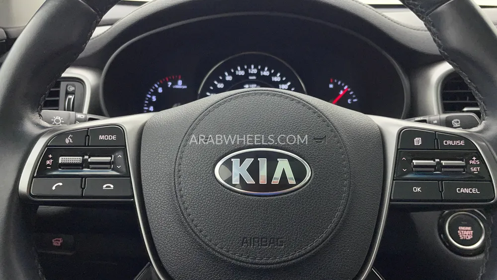 Kia Sorento 2019 for Sale in Dubai Image-52