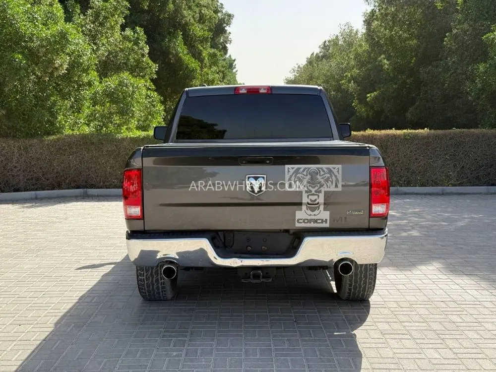 Dodge Ram Van 2014 for Sale in Sharjah Image-11
