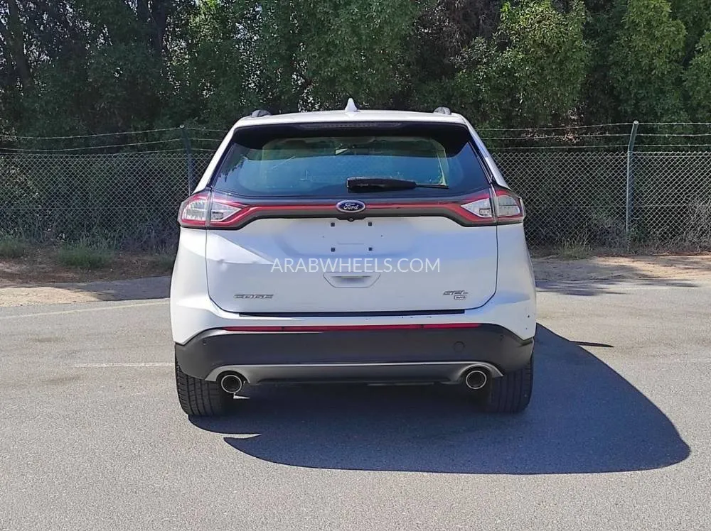 Ford Edge 2017 for Sale in Sharjah Image-3