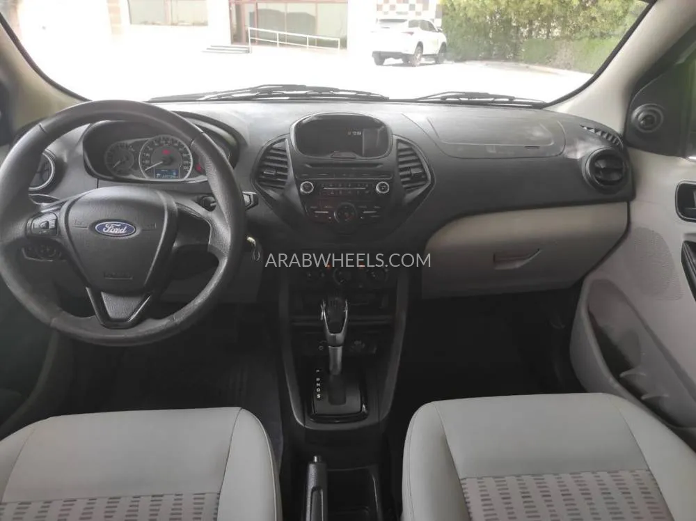 Ford Figo 2018 for Sale in Sharjah Image-12