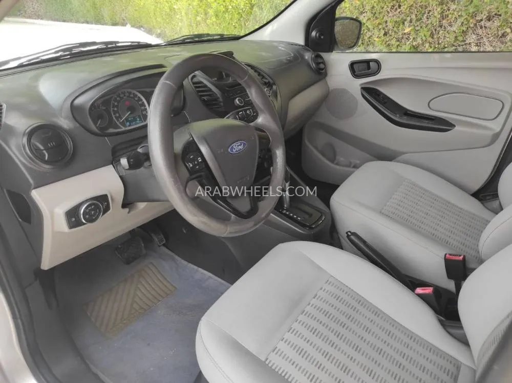 Ford Figo 2018 for Sale in Sharjah Image-16