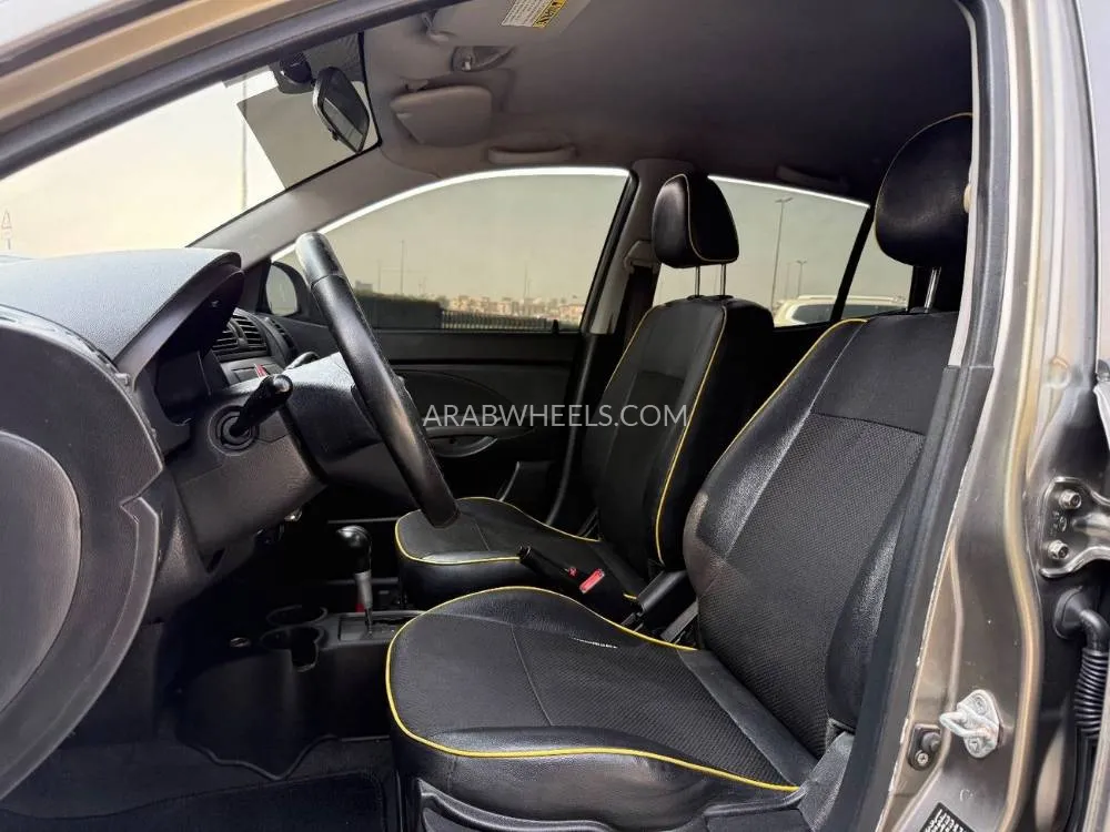 Kia Picanto 2010 for Sale in Sharjah Image-9