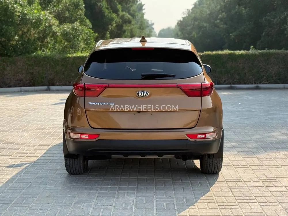 Kia Sportage 2019 for Sale in Sharjah Image-4