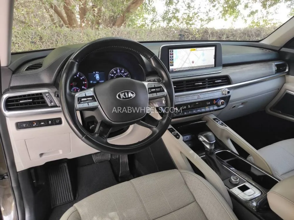 Kia Telluride 2020 for Sale in Sharjah Image-21