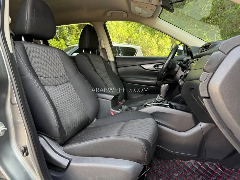 Nissan Rogue 2018 for Sale in Sharjah Image-20