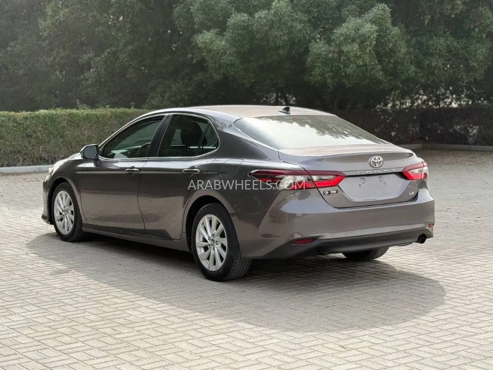 Toyota Camry 2023 for Sale in Sharjah Image-4