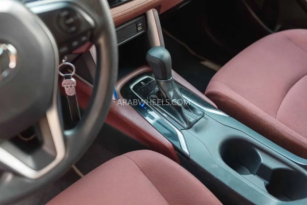 تويوتا كورولا كروس 2023 for Sale in دبي Image-15