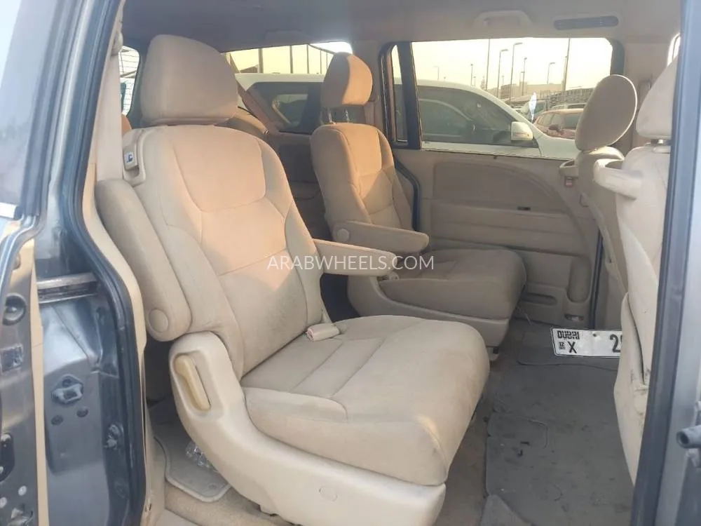 Honda Odyssey 2009 for Sale in Ajman Image-6