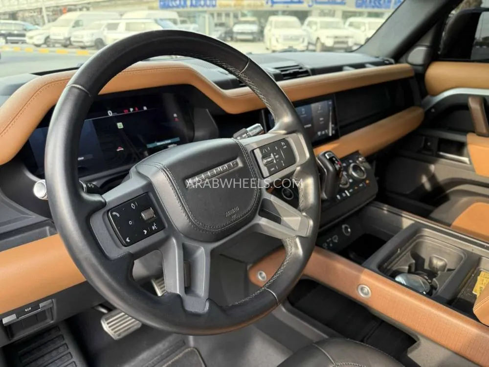 Land Rover Defender 2021 for Sale in Dubai Image-6