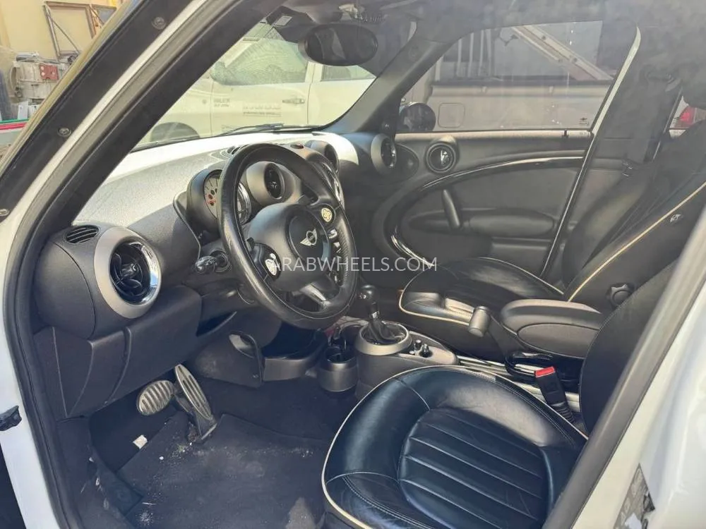 Mini Cooper 2013 for Sale in Ajman Image-6