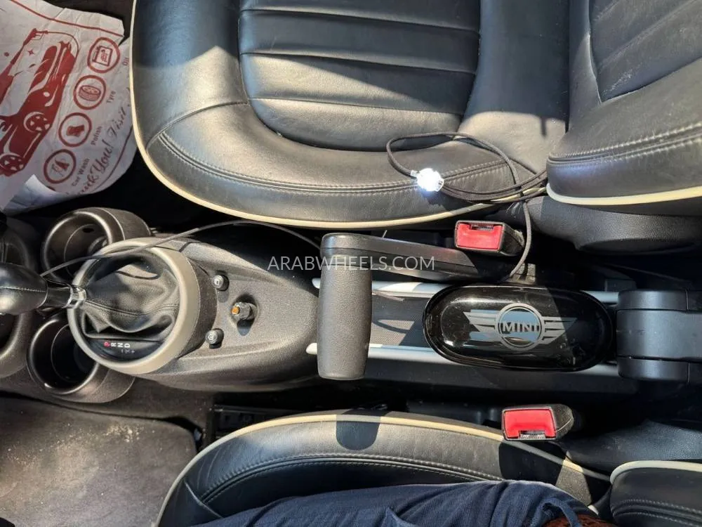 Mini Cooper 2013 for Sale in Ajman Image-11