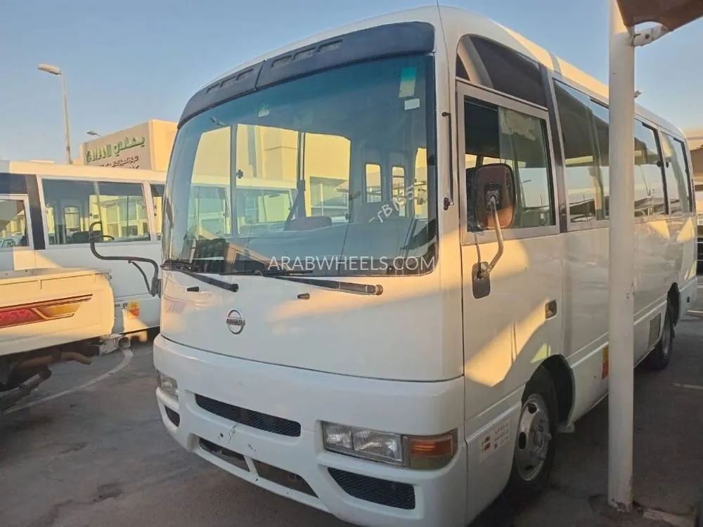 Nissan Civilian 2007 for Sale in Ajman Image-2