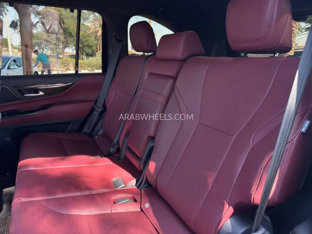 Lexus LX 2024 for Sale in Dubai Image-13