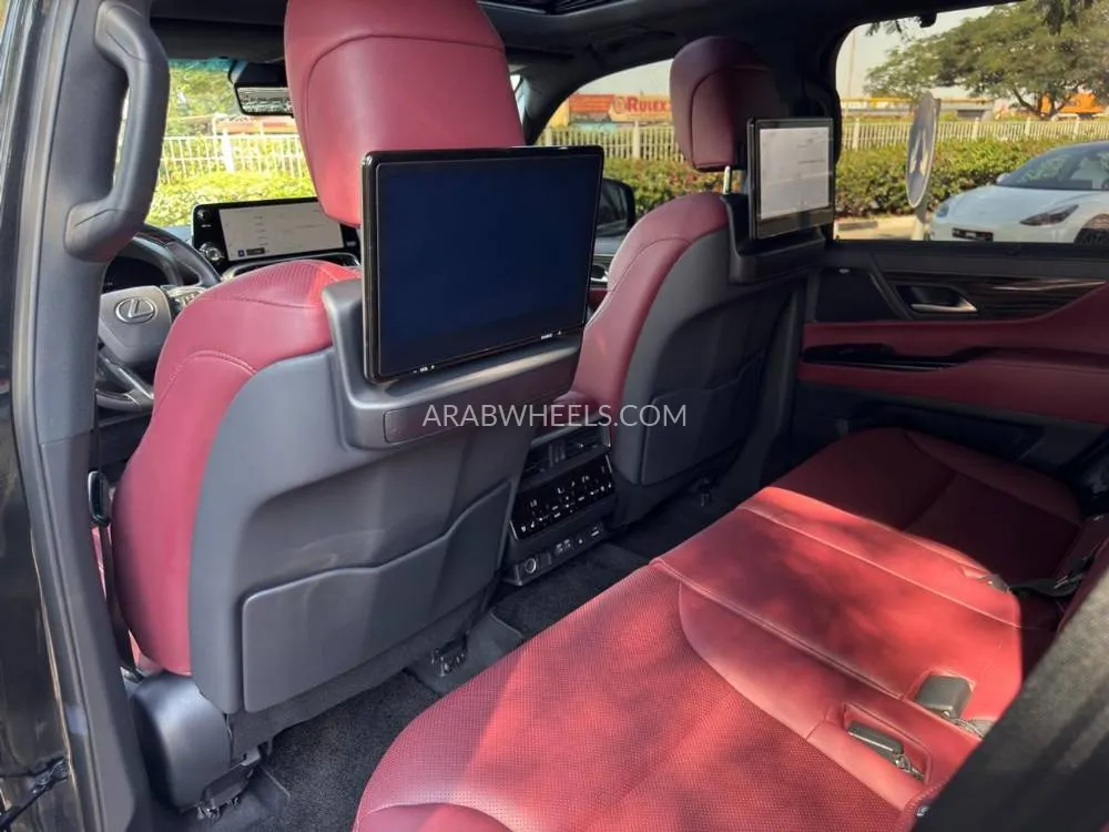 Lexus LX 2024 for Sale in Dubai Image-14