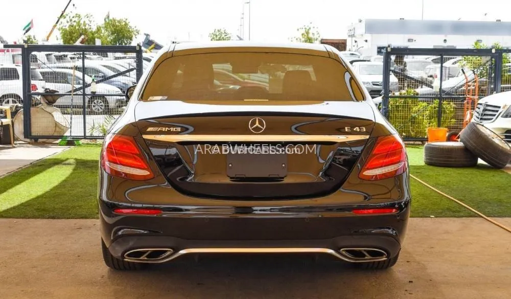 Mercedes Benz E Class 2017 for Sale in Dubai Image-14