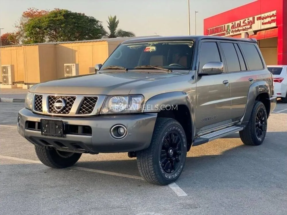 Nissan Patrol 2020 for Sale in Dubai Image-3