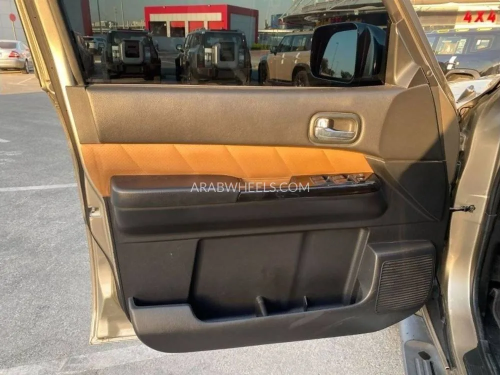 Nissan Patrol 2020 for Sale in Dubai Image-11