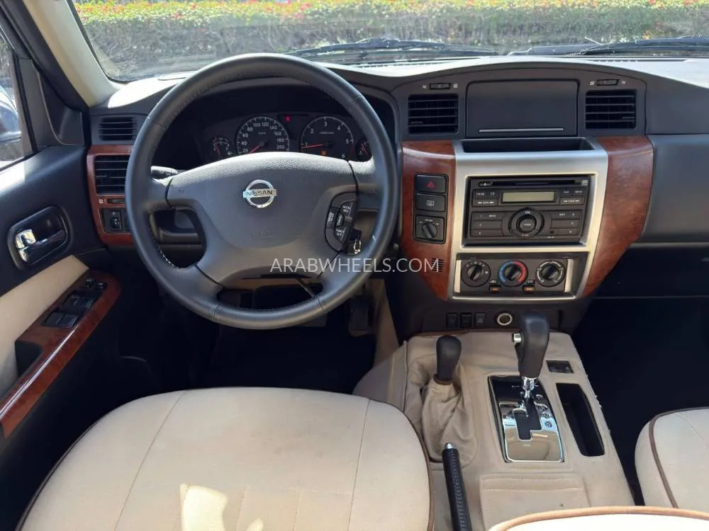 نيسان باترول 2017 for Sale in دبي Image-10